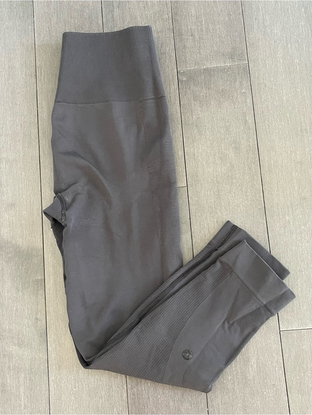 Lululemon Compression cropped tights